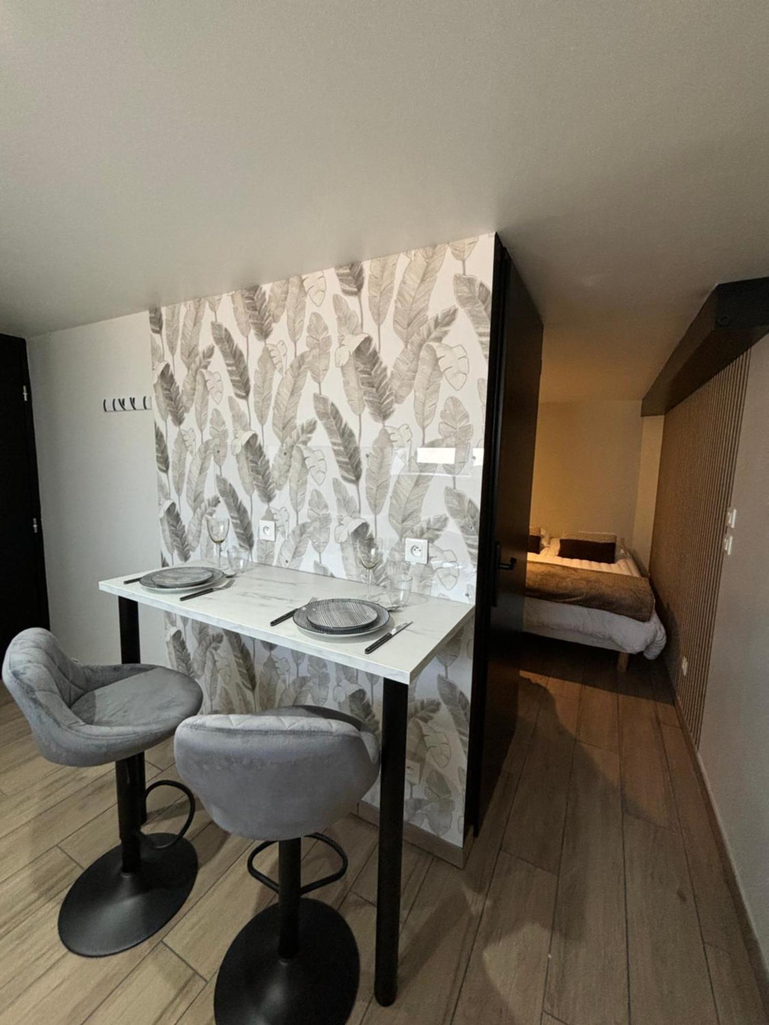 Tiny Room Langres Dış mekan fotoğraf